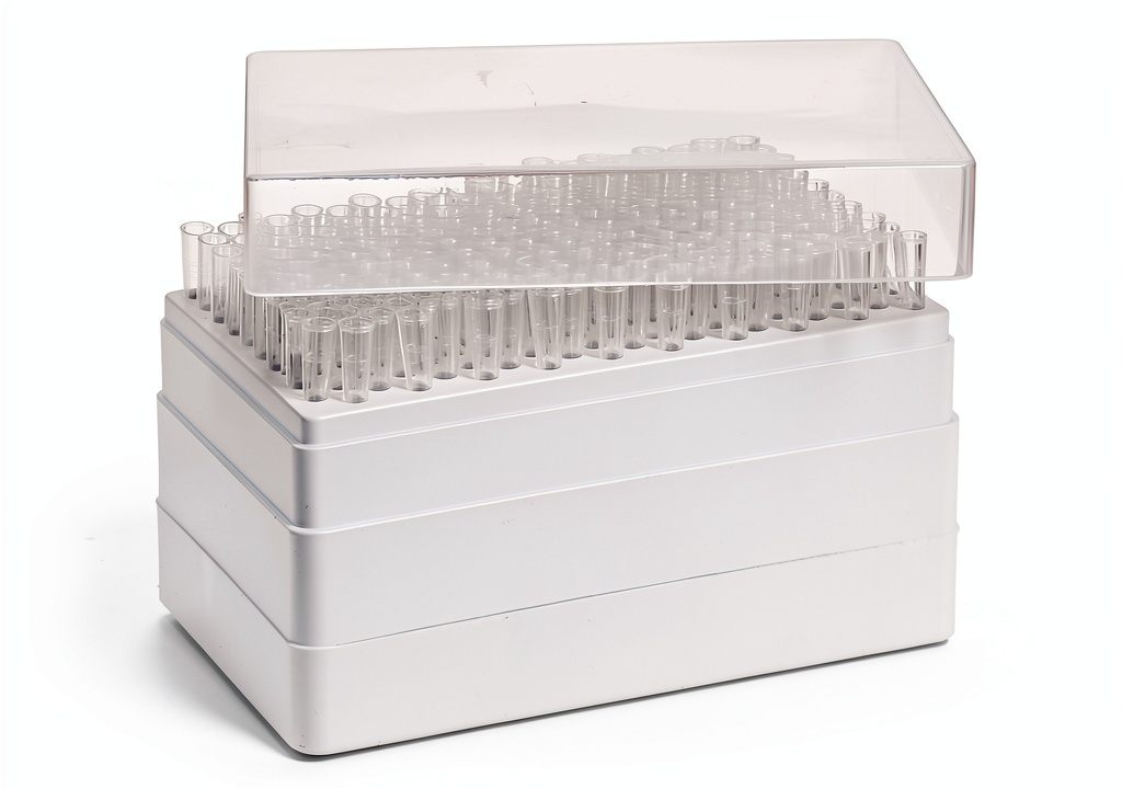 Corning universal pipette tips in laboratory setting